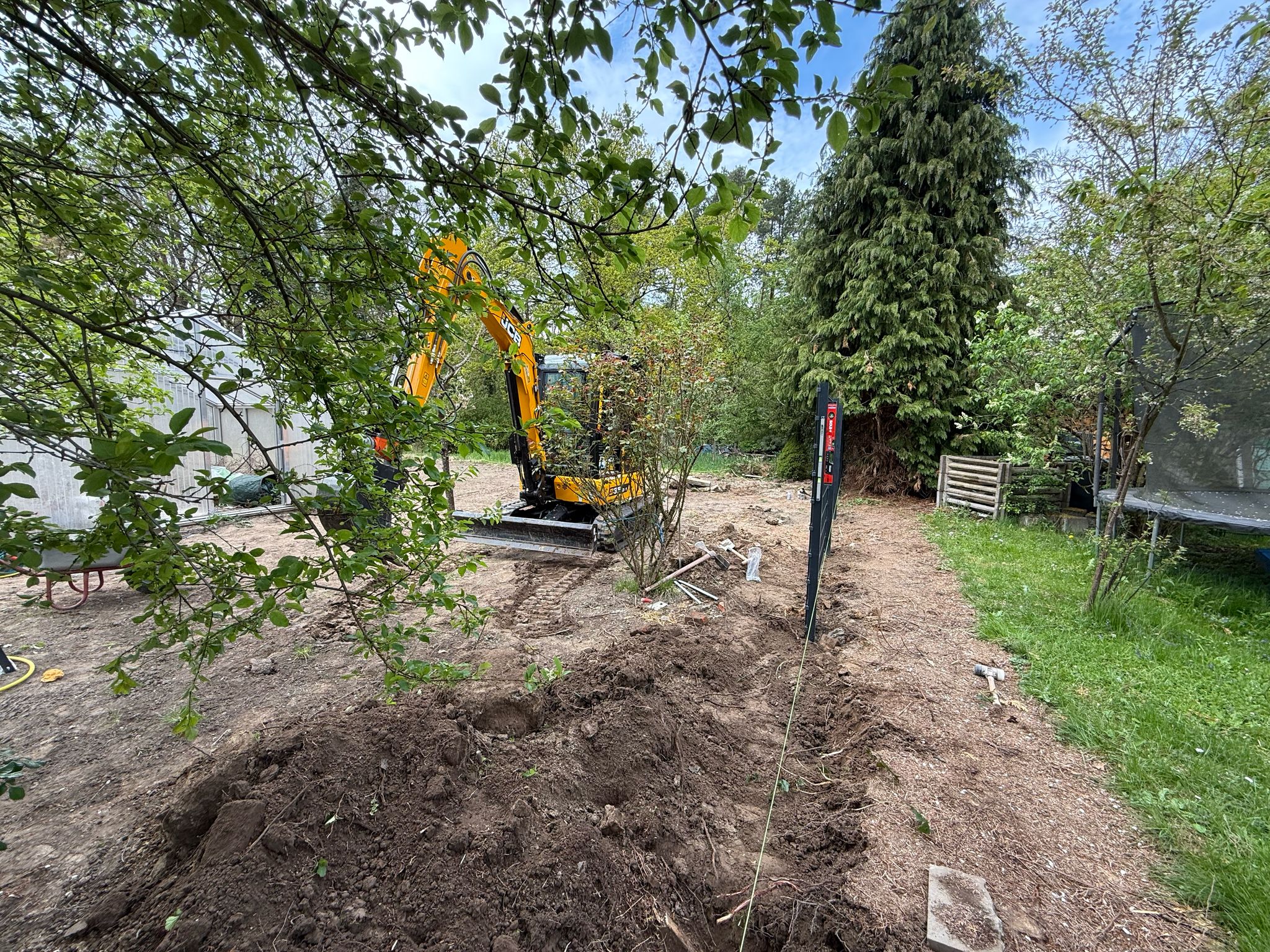 Beet-/Gartenboden vorbereitet – Pflanzfläche für Neugestaltung